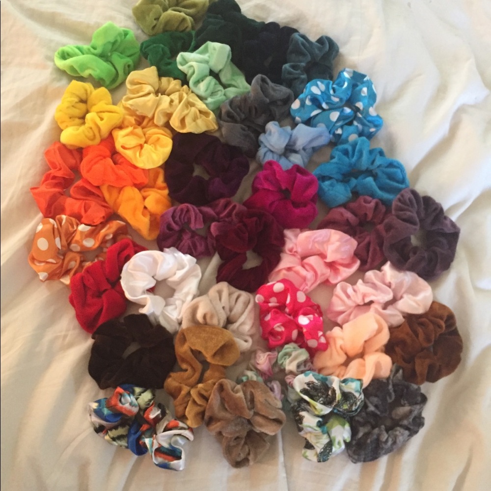3-5 piece Scrunchie mystery box